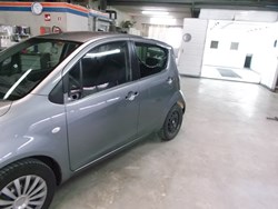 Schade aan auto wat wordt gerepareerd door Autoschade Mulder uit Nijeveen