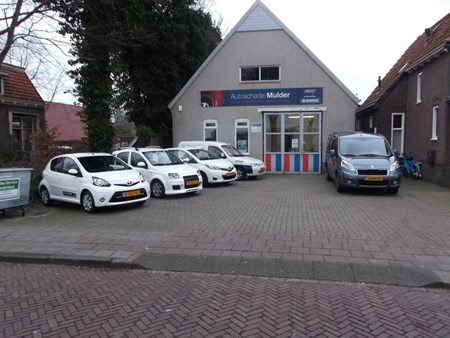 Autoschade Mulder Nijeveen uw specialist bij autoschade en sportrepair